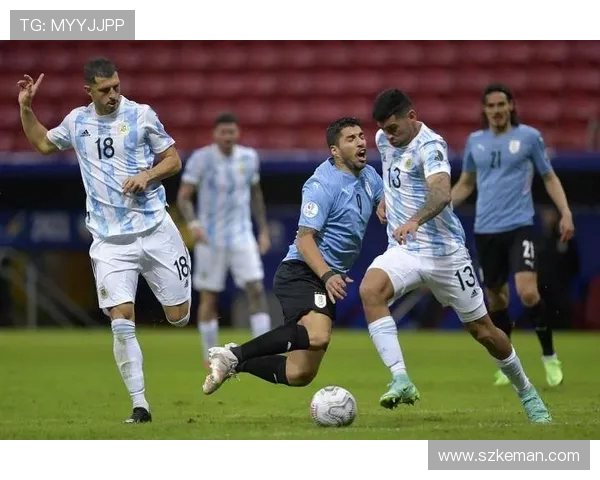 上他红军少打1人？40万周薪头牌半场0射正！过人0成功+15次丢球权